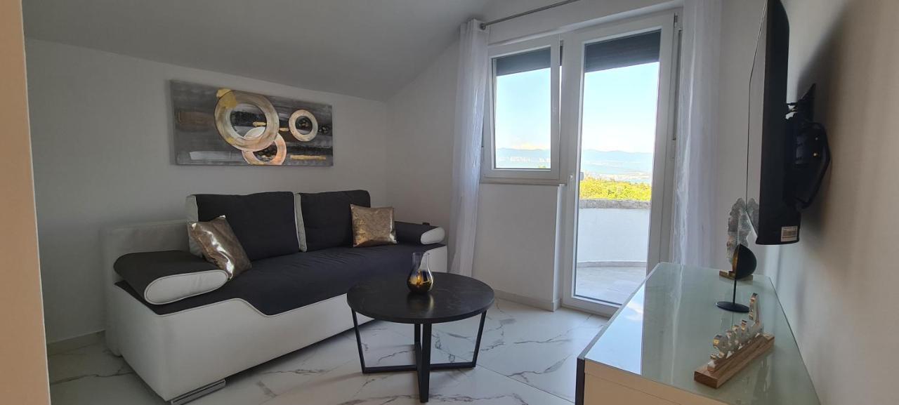 Apartments Rajna Čižići Eksteriør billede